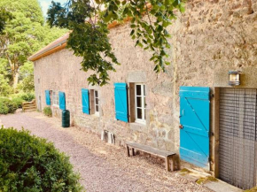 Ruime woning in de Morvan, Bourgogne met seizoensgebonden zwembad